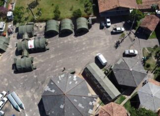 Hospital montado para atender povo yanomami começa a funcionar
