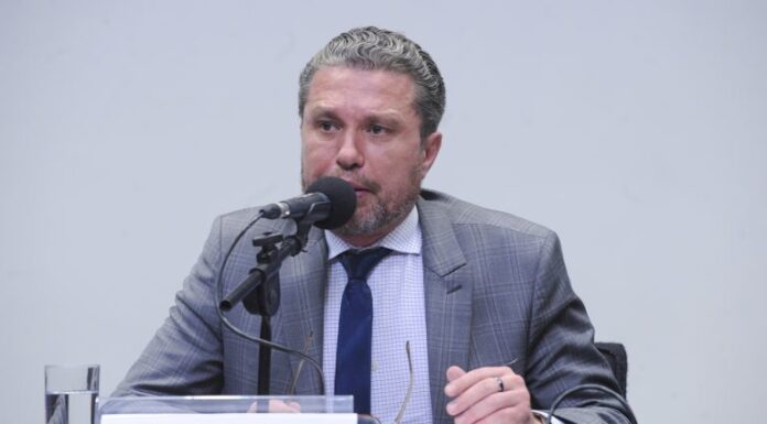 Fausto Pinato diz que BRICS pode representar uma “virada de mesa” na ordem mundial; ouça a entrevista Fausto Pinato diz que BRICS pode representar uma “virada de mesa” na ordem mundial; ouça a entrevista