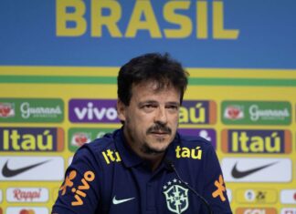 Diniz faz primeira convocação para Eliminatórias da Copa do Mundo 2026