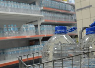 Sociedade médica alerta para consumo de líquidos no verão