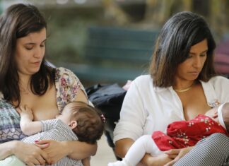 Agosto Dourado: amamentação previne doenças da infância