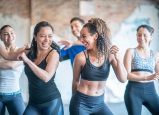 Centro de Referência da Juventude de Jandira abre vagas para aulas de dança