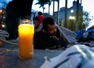 Tendas vão atender e acolher população de rua durante o frio em SP