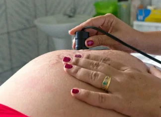 Saúde recomenda cálcio para todas as gestantes para prevenir eclâmpsia