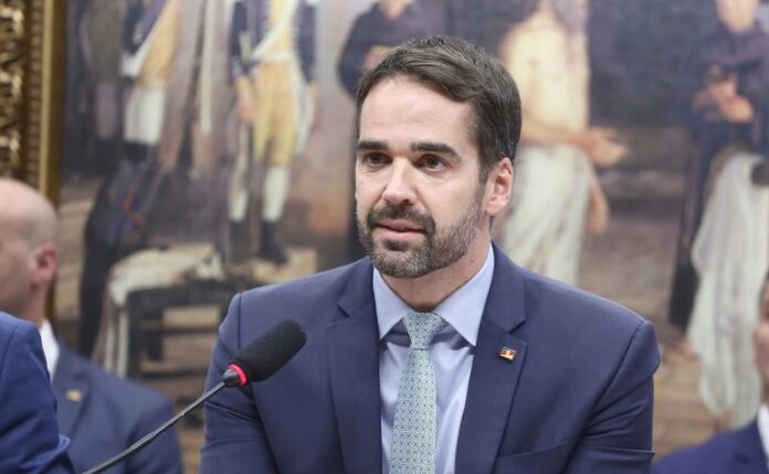 Governador do RS critica envio de PEC da Segurança ao Congresso sem interlocução com os estados