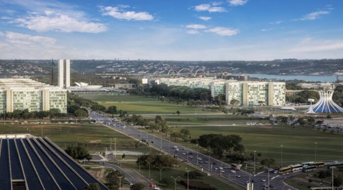 Governo sanciona LDO de 2026 com meta de superávit de R$ 34,3 bilhões Governo sanciona LDO de 2026 com meta de superávit de R$ 34,3 bilhões