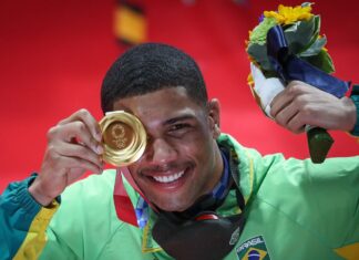 Brasil encerra Olimpíada com seu melhor desempenho de todos os tempos