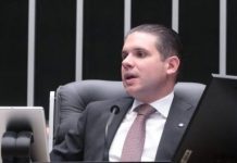 Hugo Motta afirma que aprovação de MP permitirá avaliação rigorosa e aprimoramento dos cursos de medicina Hugo Motta afirma que aprovação de MP permitirá avaliação rigorosa e aprimoramento dos cursos de medicina
