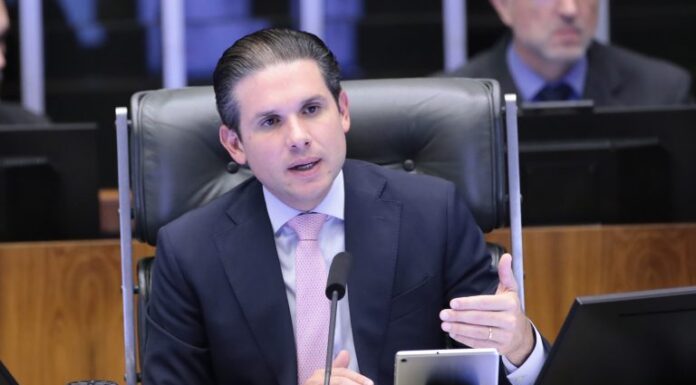 Hugo Motta anuncia relator do projeto que cria Marco Legal do Combate ao Crime Organizado Hugo Motta anuncia relator do projeto que cria Marco Legal do Combate ao Crime Organizado