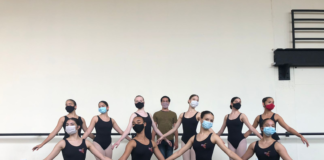 Alunas de dança de Barueri recebem aula de professora do Bolshoi diretamente de Moscou