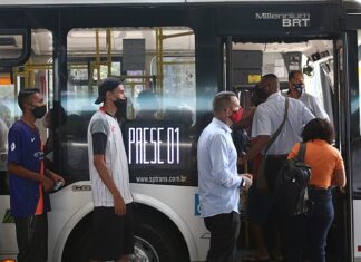 Racismo no transporte já foi presenciado por 72% dos brasileiros