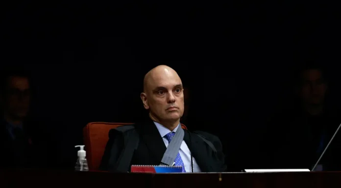 Moraes se manifesta contra anistia a condenados por atos golpistas