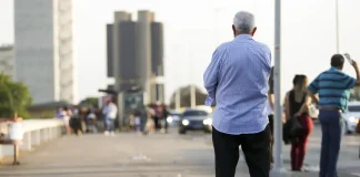 Anvisa aprova medicamento para retardar avanço do Alzheimer