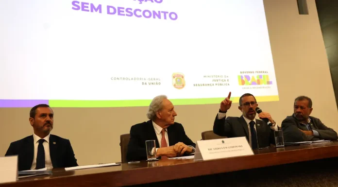 Governo suspende autorização para cobrança de mensalidade associativa