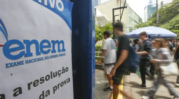 Enem: prazo para pedir isenção da inscrição é ampliado para 2 de maio