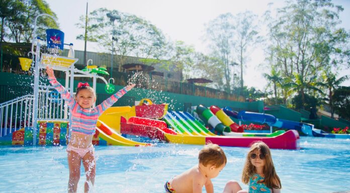 Parque aquático de Cotia lança ações promocionais para famílias nas últimas semanas das férias