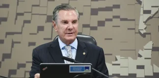 Moraes dá 48 horas para defesa de Collor apresentar íntegra de exames