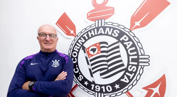 Dorival Júnior assume oficialmente comando técnico do Corinthians
