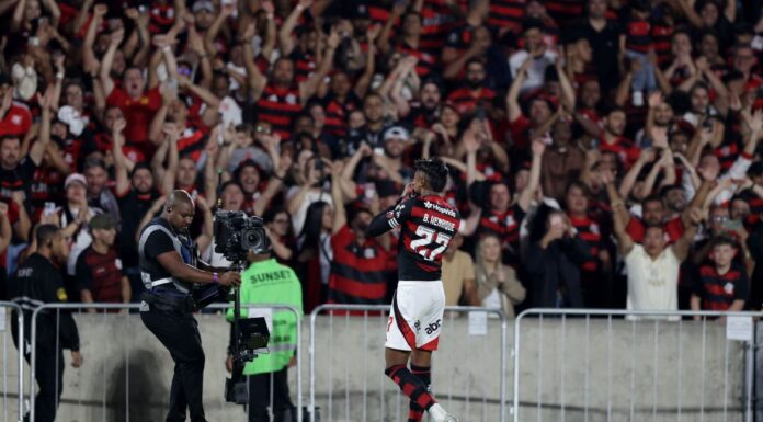 Fla vence e abre vantagem sobre Inter nas oitavas da Libertadores