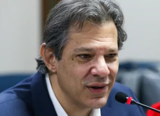 Haddad viaja à Califórnia para buscar investimentos em data centers