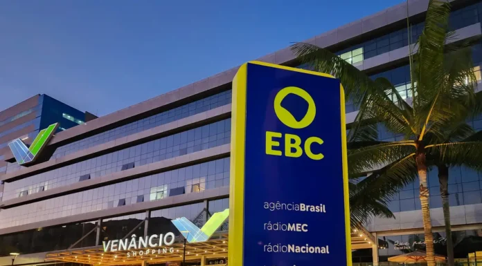 Hoje é Dia destaca a criação da Agência Brasil e da Rádio MEC FM