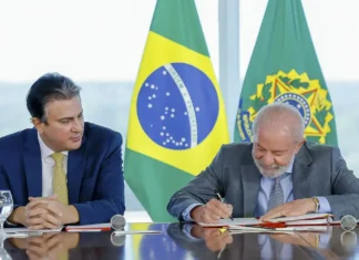 Decreto define medicina, direito e odonto como cursos presenciais
