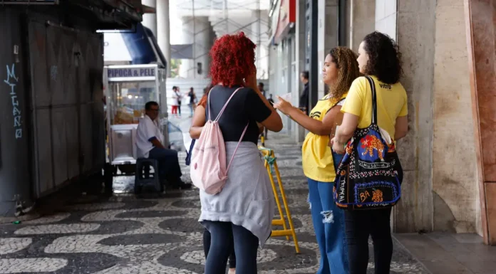 Pé-de-Meia: nascidos em maio e junho recebem hoje parcela de R$ 200