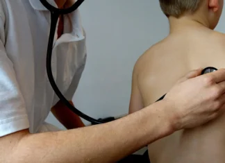 Especialistas alertam para o surto de gripes, resfriados, pneumonia e outras doenças respiratórias nos próximos meses