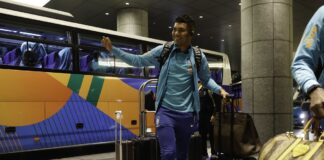 Seleção brasileira chega a Tóquio para amistoso contra Japão na terça