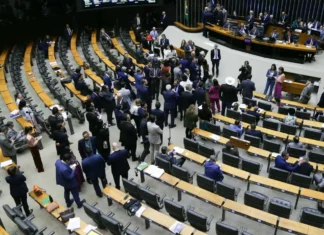 Congresso dá 10 dias para governo ter alternativa ao aumento do IOF