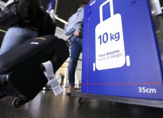 Aéreas terão que explicar mudanças na cobrança de bagagens de mão
