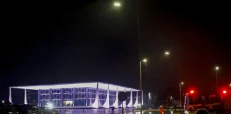 Explosões são ouvidas perto do STF; prédio é evacuado