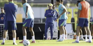 Carlo Ancelotti comanda o primeiro treino da seleção brasileira