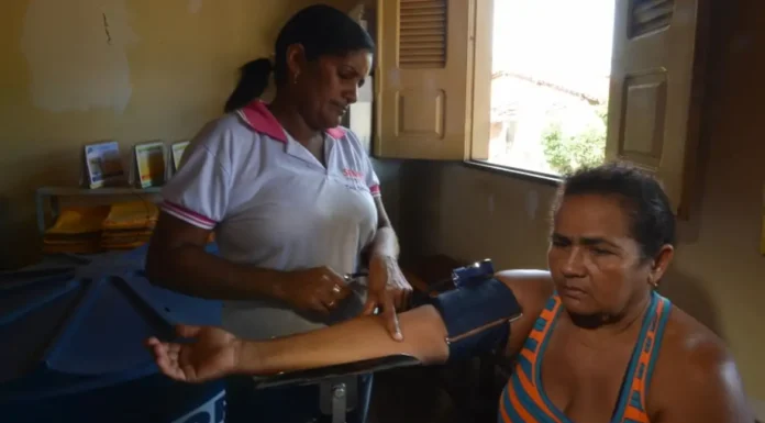 Seleção pública oferece 500 vagas para médicos de família e comunidade