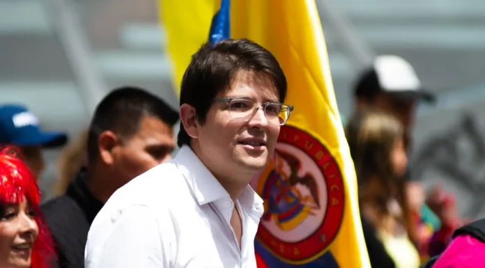 Miguel Uribe mostra sinais de melhora neurológica após ser baleado
