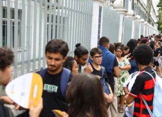 Enem: candidatos já podem acessar cartões de inscrição no Pará