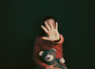 Dia Mundial para Prevenção e Cura da Exploração, Abuso e Violência Sexual Infantil acende alerta sobre retrocessos legislativos
