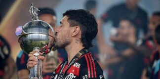 Arrascaeta é finalista no tradicional prêmio Rei da América
