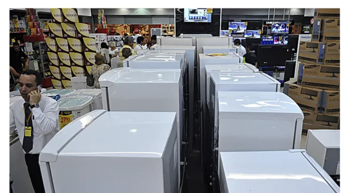 Expectativa da indústria eletroeletrônica é retração neste semestre