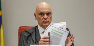 Moraes diz que defesa de Bolsonaro poderá acompanhar acareação de Cid