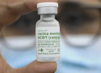 Meningite: entenda como fica vacinação com ACWY após mudança nas doses