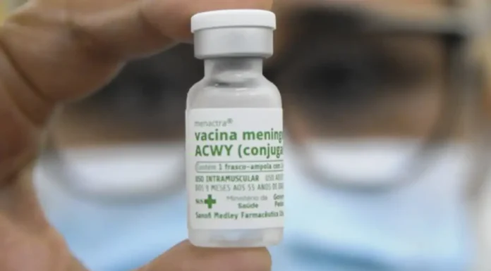 Meningite: entenda como fica vacinação com ACWY após mudança nas doses