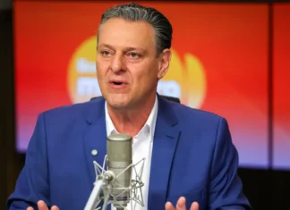 Selic a 15% é inadmissível, diz Carlos Fávaro