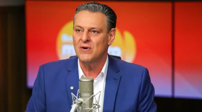 Selic a 15% é inadmissível, diz Carlos Fávaro