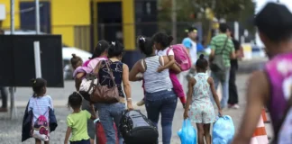 Brasil: venezuelanas têm dificuldade de integração socioeconômica