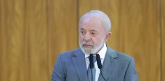 Lula veta aumento de número de deputados na Câmara