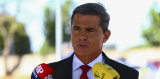 General diz que visitou acampamento golpista como cidadão