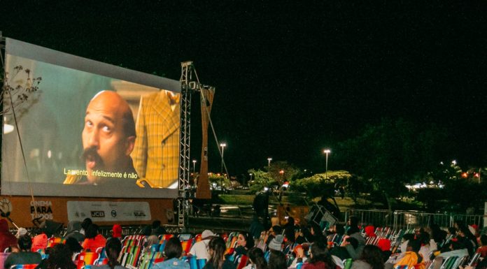 De 9 a 11 de maio, Cotia recebe o projeto Cinema para Todos com exibições gratuitas ao ar livre