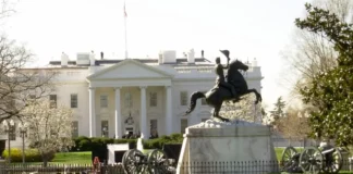 Governo dos EUA usa as redes sociais para reagir à prisão de Bolsonaro