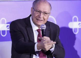 Governo quer aumentar número de setores fora do tarifaço
